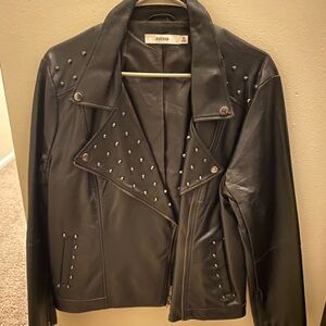 XL black faux leather moto style jacket with metal like studs